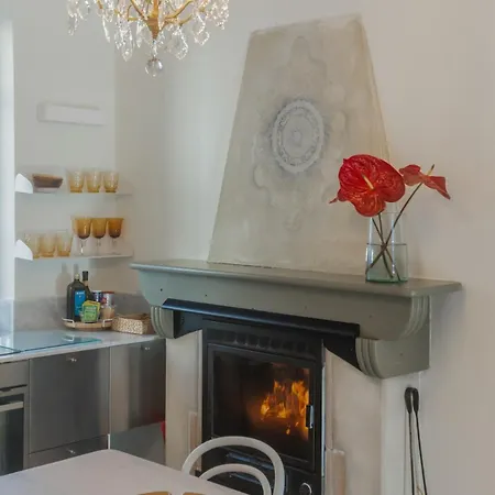 Boutique With Views Near Balbianello * Mezzegra