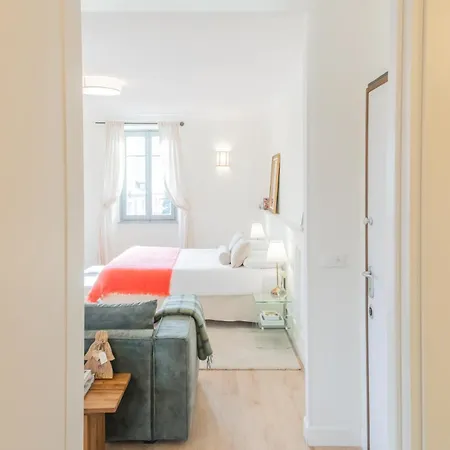 Boutique With Views Near Balbianello דירה