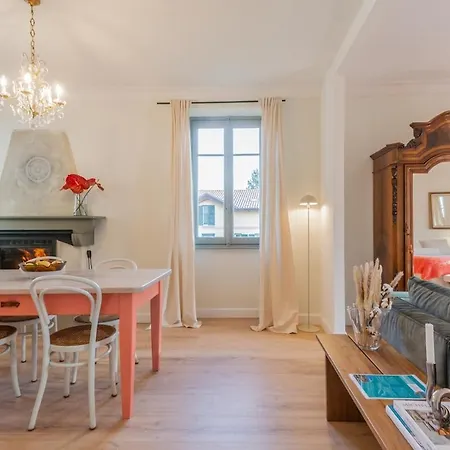 Boutique With Views Near Balbianello *