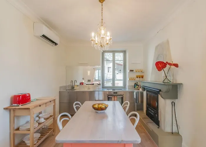 Apartment Boutique With Views Near Balbianello Mezzegra